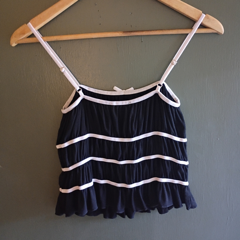 Forever 21 Top - Picture 3 of 4